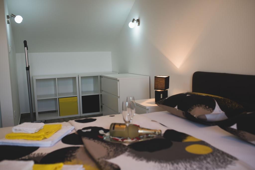Apartments Sunny Garden Brodarica  Ngoại thất bức ảnh