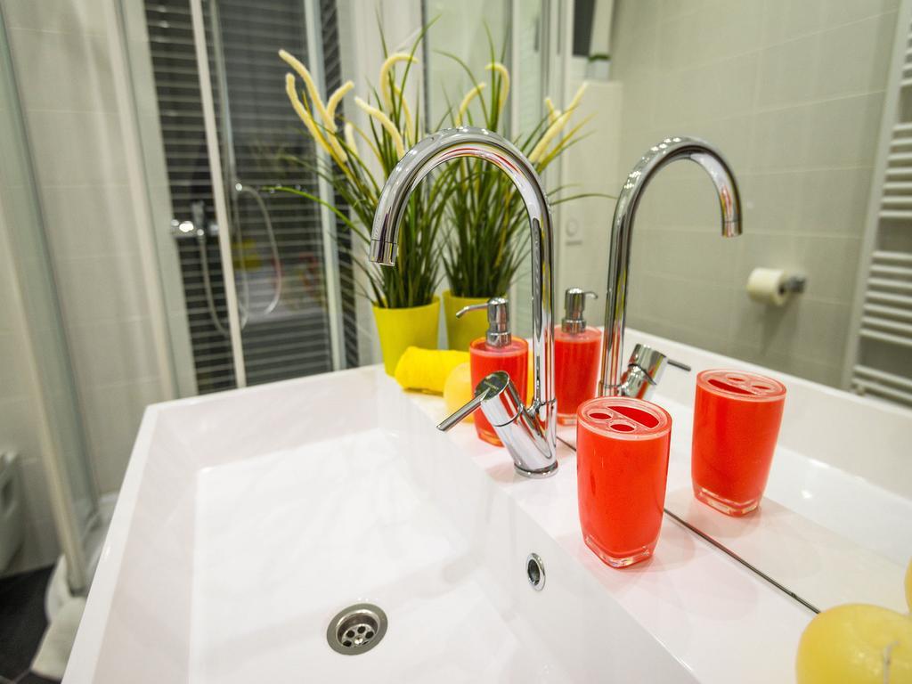 Apartments Sunny Garden Brodarica  Ngoại thất bức ảnh