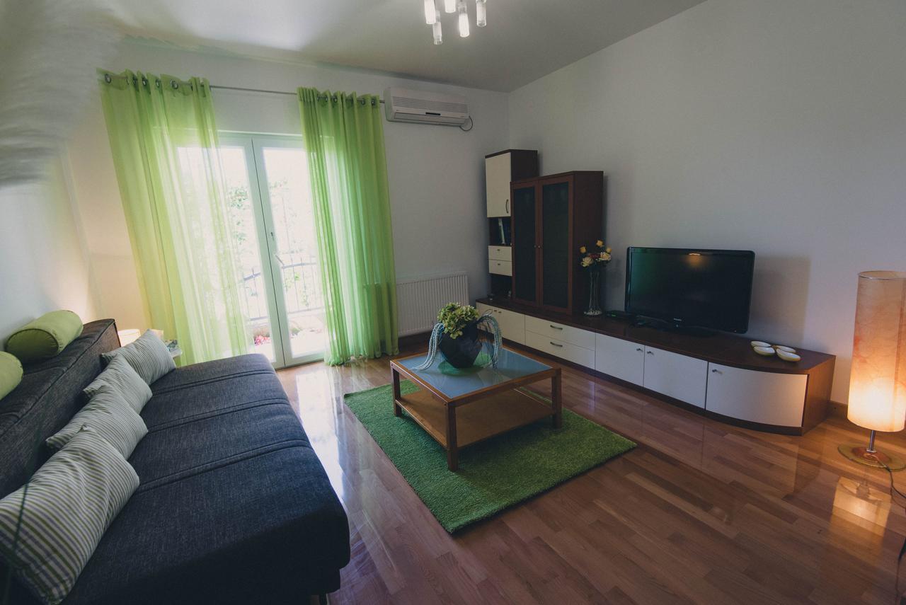 Apartments Sunny Garden Brodarica  Ngoại thất bức ảnh